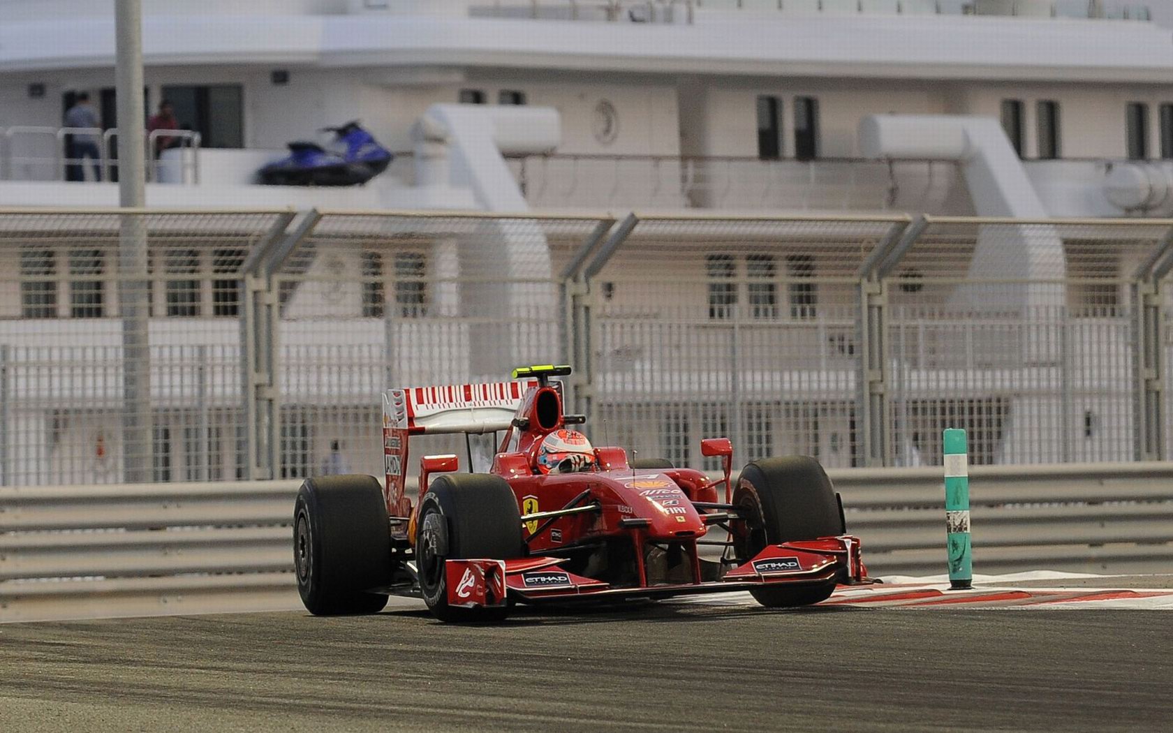 GP ABU DHABI 1680x1050